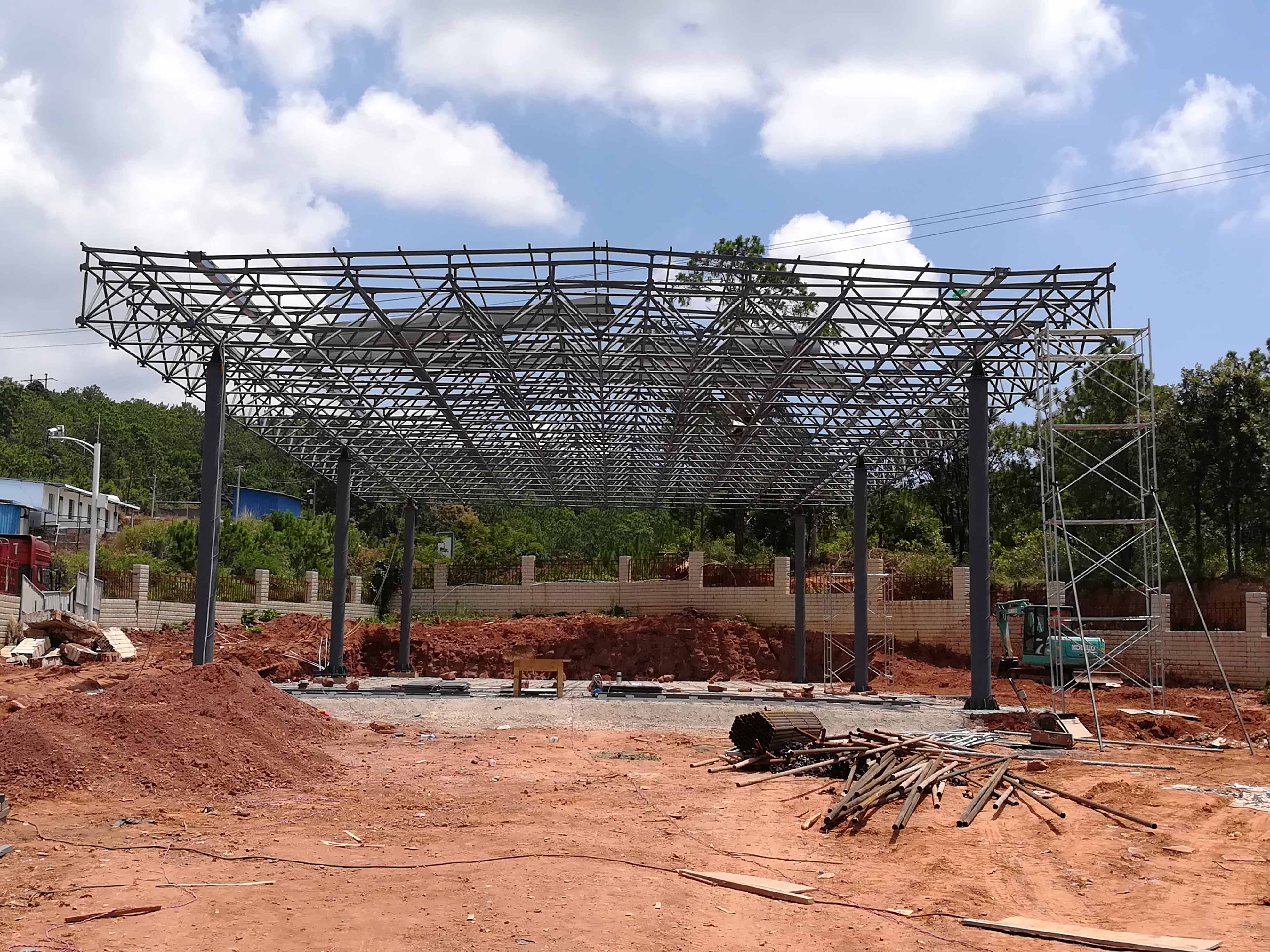 哈密加油站网架屋面